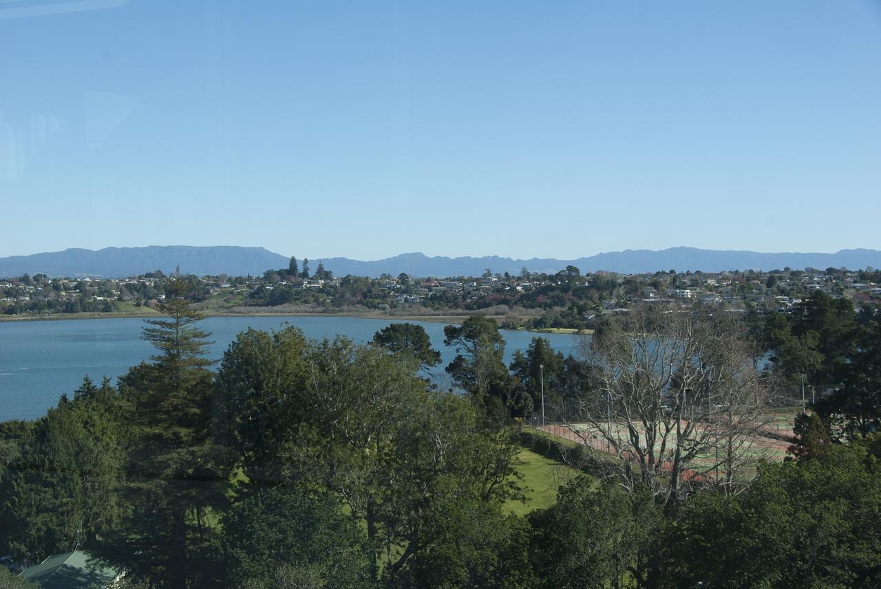 Top Of The Town Bed & Breakfast Tauranga Exteriör bild