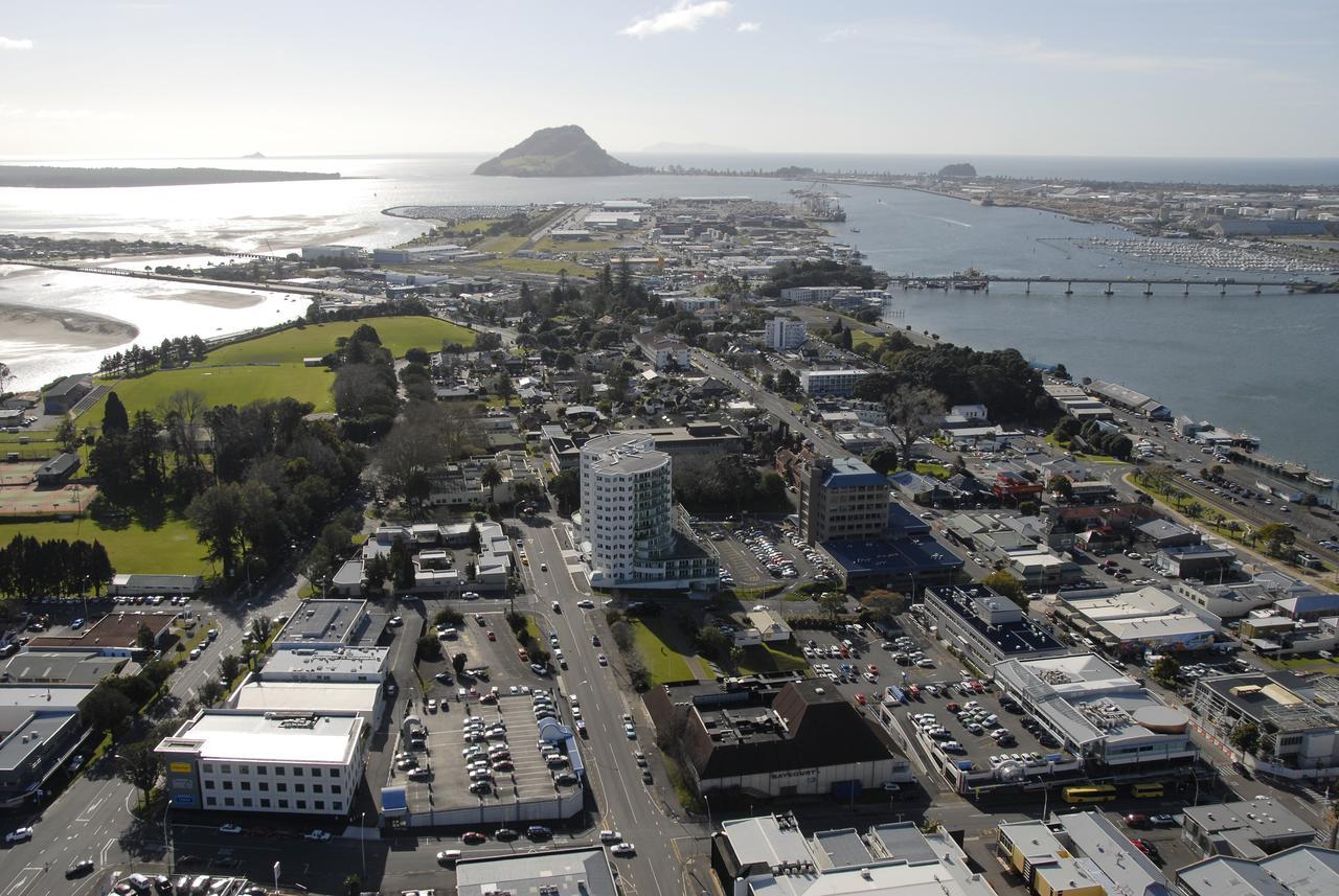Top Of The Town Bed & Breakfast Tauranga Exteriör bild